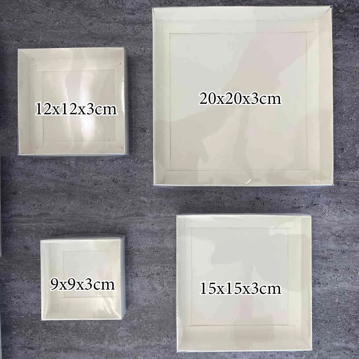 Weißer Kuchen Geschenkbox Pappe Verpackung klares PVC -Fenster Transparent Deckel Cookie Candy Hochzeitskleider Kleid Gäste Kisten 2103233930404