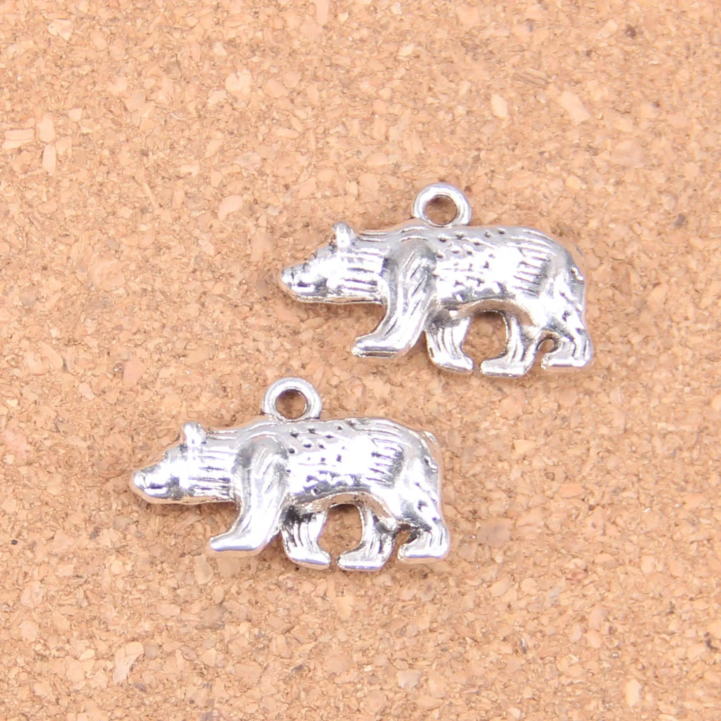 Antique Silver Bronze Plated bear california state flag Charms Pendant DIY Necklace Bracelet Bangle Findings 24 15mm218R
