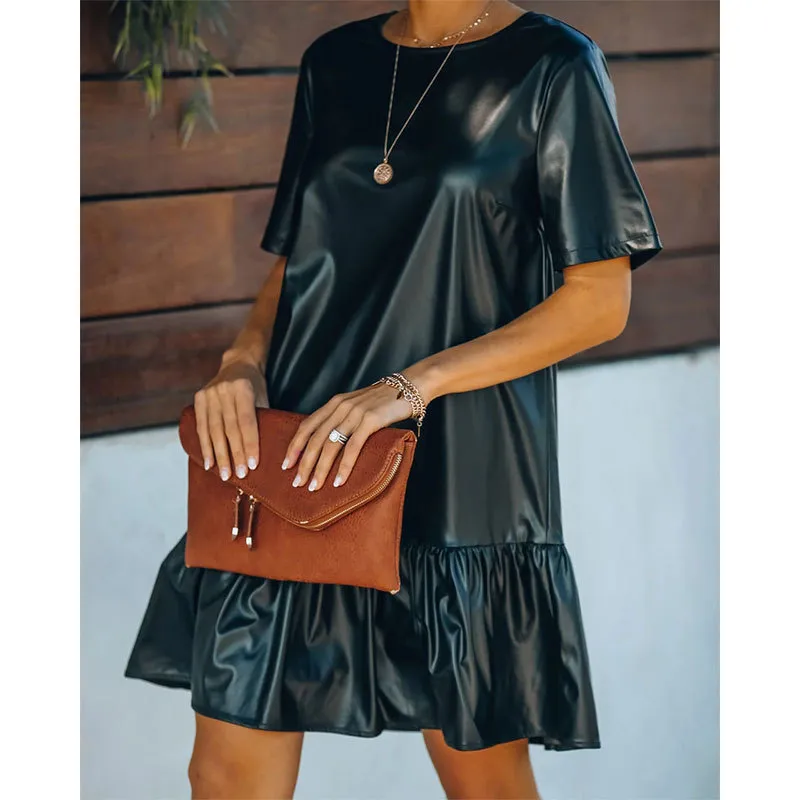 Yüksek Sokak Moda Kadınlar PU Deri Elbise Bayanlar Yaz Kısa Kollu Pileli Mini Gevşek Fransız Tarzı Vintage Toptan 210525
