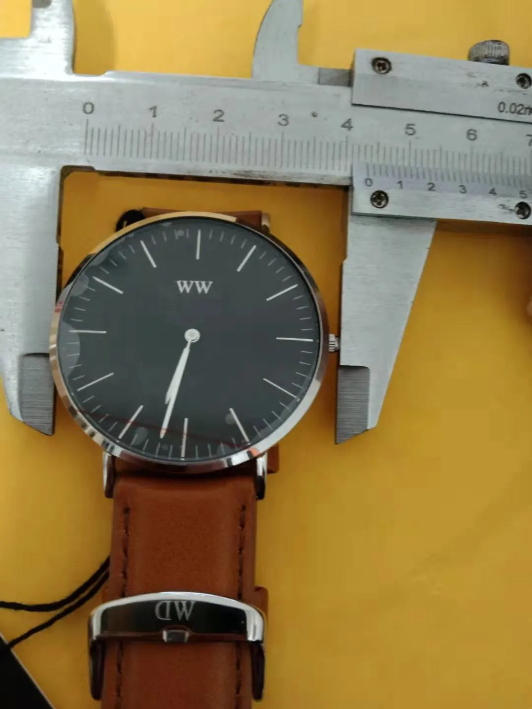 Für Luxus Mans Designer Watch Superior DW Armband Ehepaar Edelstahl wasserdichte Mode für Frauen Armbanduhr Quarz Movemen153s