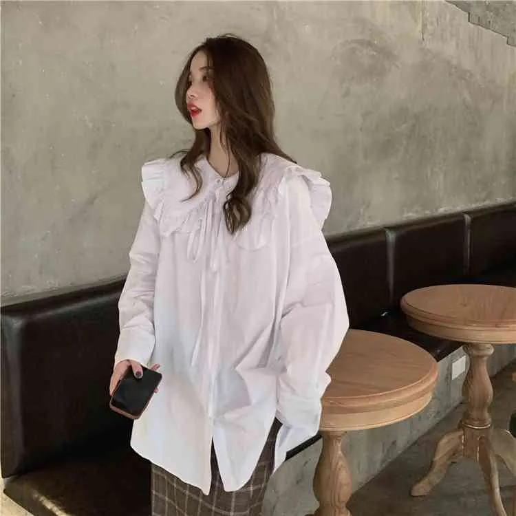 Qooth Bahar Bebek Yaka Retro Beyaz Gömlek Uzun Kollu Moda Kadın Tasarım Nedensel Tek Göğüslü Üst QT507 210518