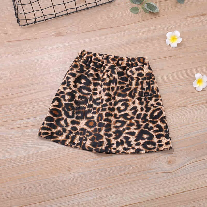 Moda Autunno Vestiti ragazza Tinta unita Girocollo Top manica lunga + Gonna con stampa leopardata Set Abbigliamento bambini Primavera 210515