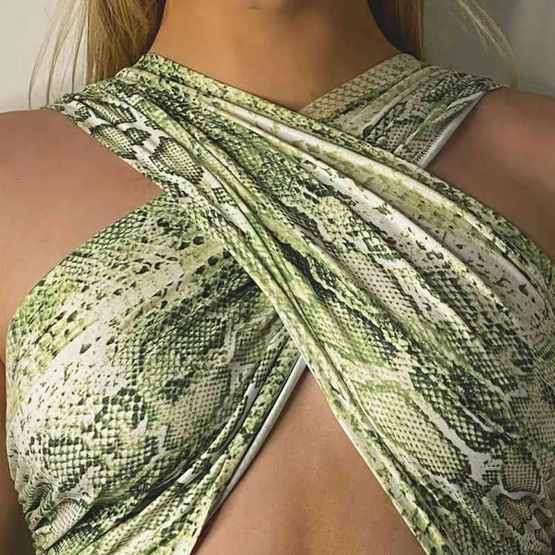 Femmes Cross Halter Cou Ruché Mini Robe Serpent Imprimé Vert Taille Haute Serrée Sexy Wrap Hip Robes Moulantes Été 210517