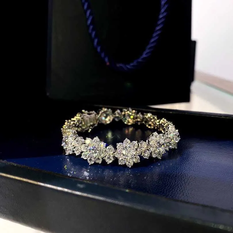 New Brand Pure 925 Sterling Silver Jewelry For Women Crystal Clover Bracelet Praty Wedding Jewelry Cute 925 Bracelet2653143