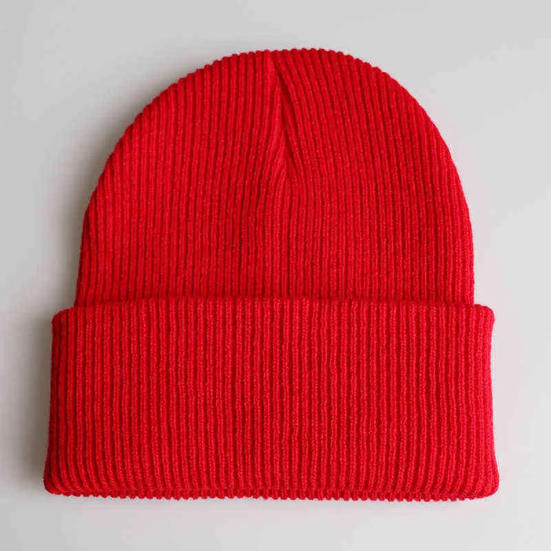 ピュアカラーユニセックス秋冬ウールのウールのブレンドの柔らかい暖かいニットキャップ男性女性のスカルキャップ帽子ゴロスキャップ12色のビーニーY21111