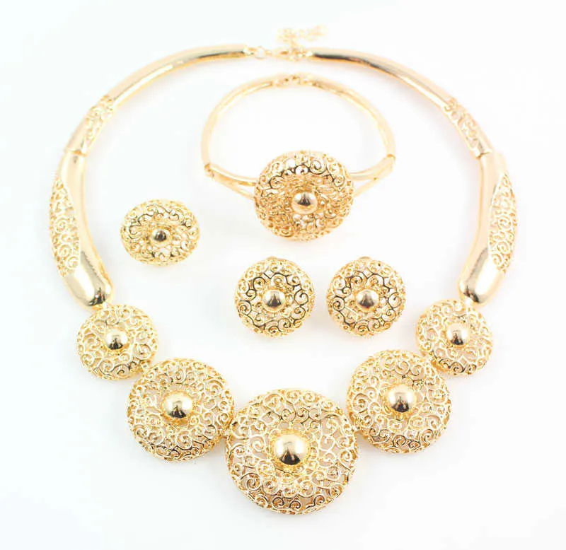 Conjuntos de joyería de traje de boda nupcial de Dubái africano de Color dorado con patrones huecos de cristal transparente Vintage para mujer H1022