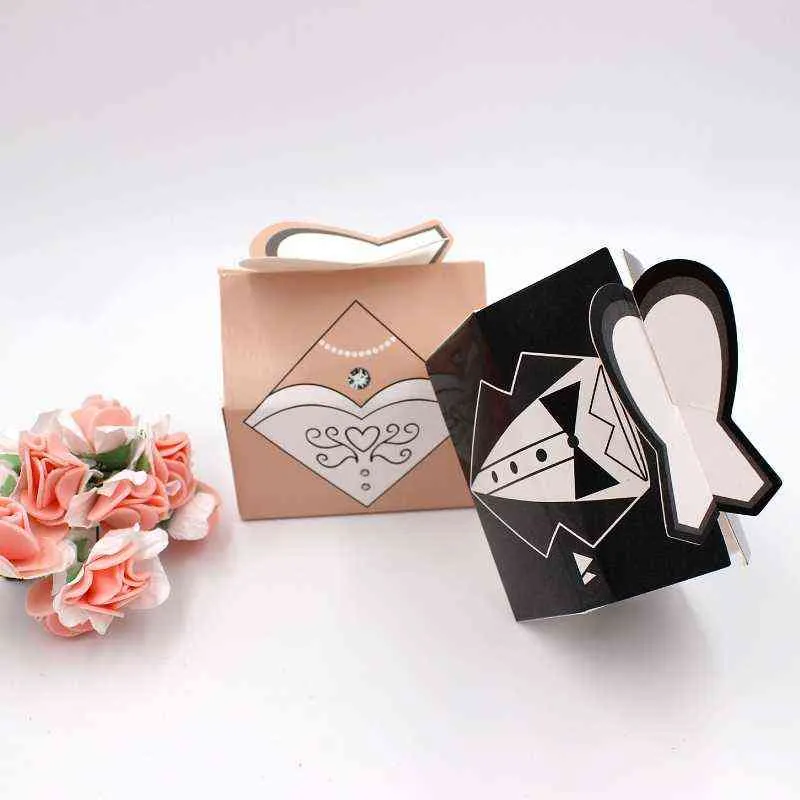 100pcs Paper Candy Box Bride Groom Dresses Packing Sweet Bag Wedding Favors Gift Boxes For Guest Party Decoration (8)