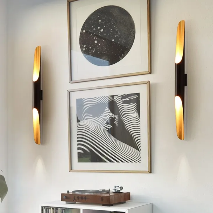 Modern duvar lambası LED üst ve alt alüminyum tüp kanatları 2 ışıklar siyah altın İskandinav oturma odası dekorasyon duvar hafif banyo miR247q