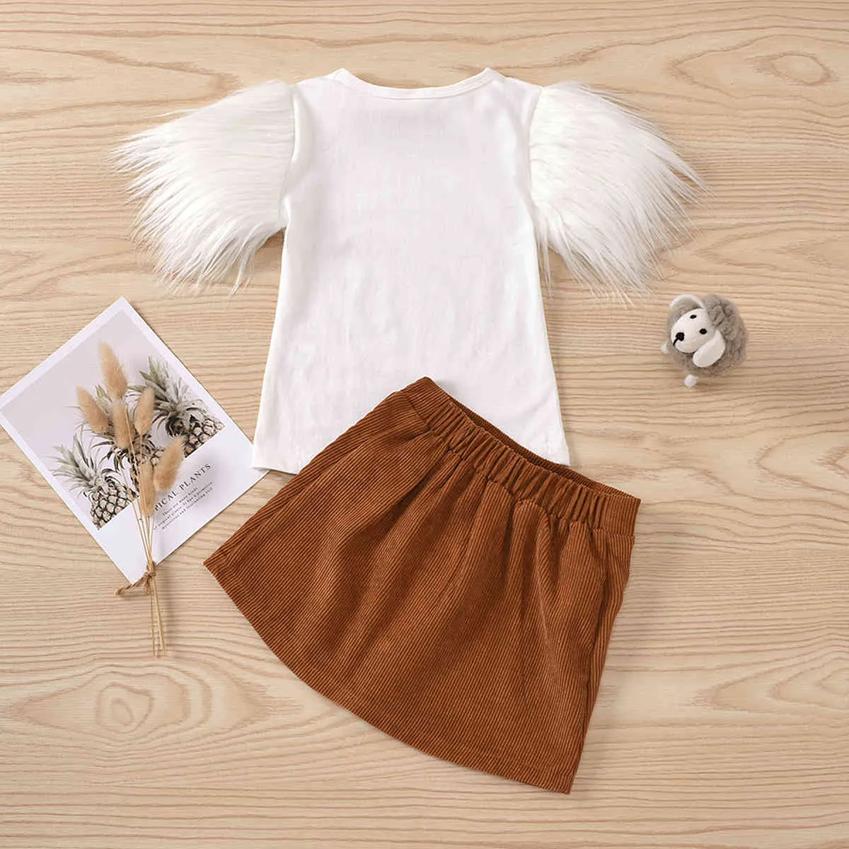 2-8Y Mode Kleinkind Kind Mädchen Kleidung Set Pelz Shorts Hülse T-shirt + Röcke Kinder Kostüme Sommer 210515