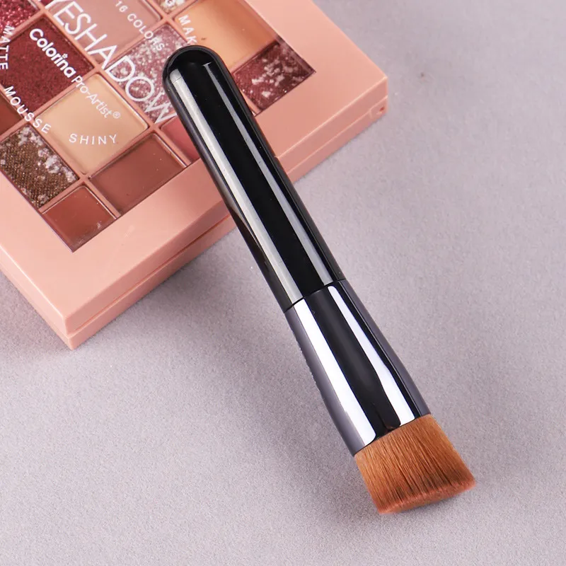 Profissional Perfect Foundation Face Makeup Brush 131 de alta qualidade Creme Creme Cosmetics Beauty Brush Tool2372169