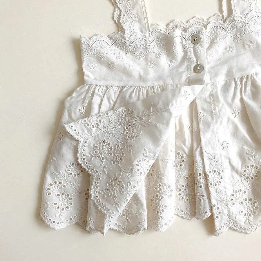 Girls Boutique Clothes Set Baby Christening Clothing Suit born Long Sleeve Cotton Rompers White Lace Dress Hat Infant Outfit 210615