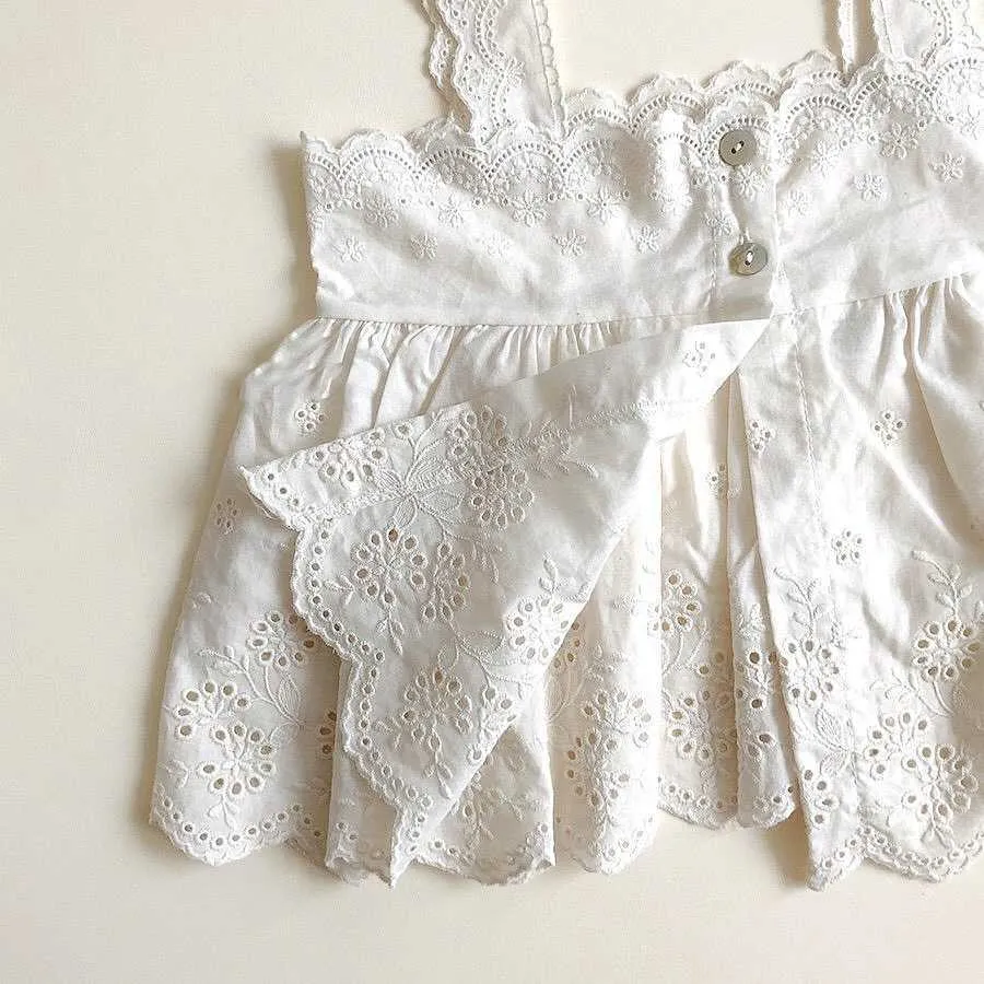 Meisjes boutique kleding set baby doop kleding pak geboren lange mouw katoen rompertjes witte kanten jurk hoed baby outfit 210615
