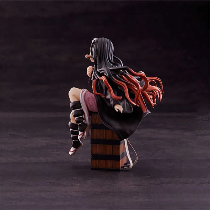 Demon Slayer No Yaiba Japan Anime Figures Nezuko PVC Action Figur 17cm Sexig tjej Figure Model Toys Doll Gift