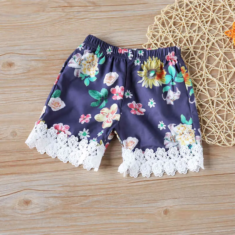 Moda Dziewczyny Odzież Ustawia Summer Toddler Dziewczyna Kwiat Druku Krótki Rękaw + Koronki Krawędź Spodenki Dwa kawałek 2-6Y dzieci 210515