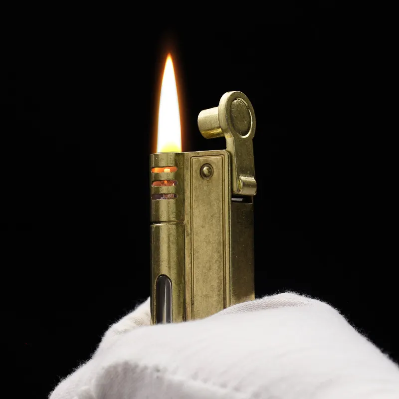 Retro Metall Feuerzeug Nachfüllbarer Kerosin Feuerzeug mit Kapazität Fenster Ölzupfen Rauchen Gadget Geschenk für Männer Frauen
