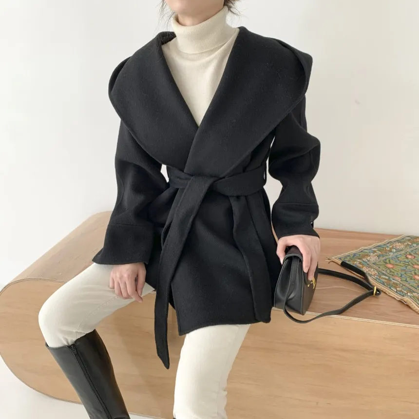 Comelsexy Höst Vinter Ol Eleganta Kvinnor Faux Ullrockar Solid Cardigan Minimalistisk Hooded Woolen Coat Oversize Outwear med Belt 210515