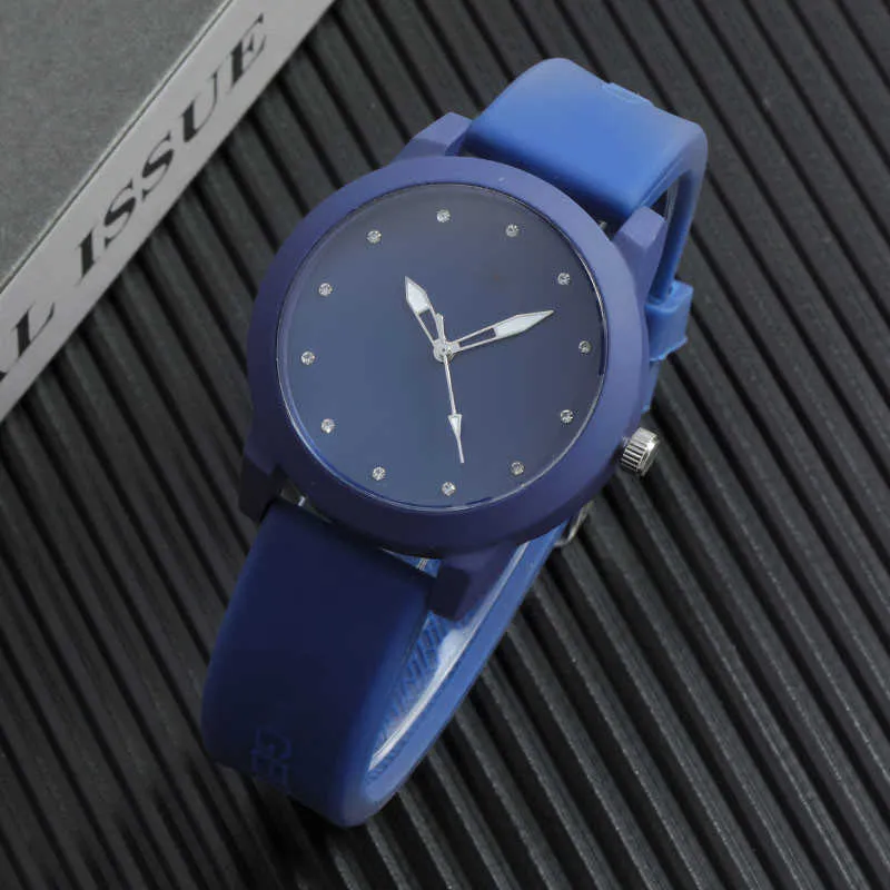 Sławna popularna marka zegarki dla męskie luksusowe duże wybieranie silikonowe zespół zegarek męska moda dorywczo kwarcowe zegar zegarowy Hilf G1022