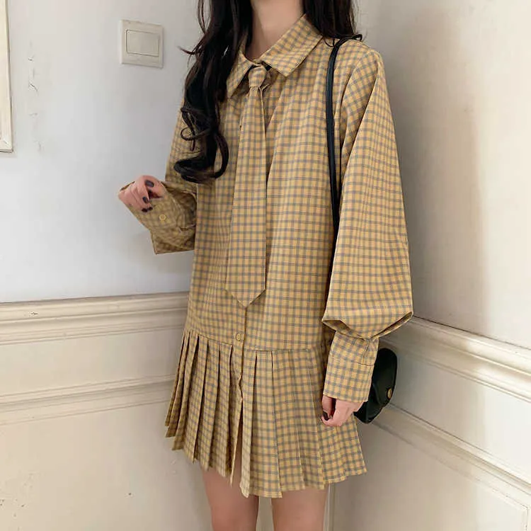 Werueruyu Klänning Höst Lös Koreansk stil Junior High School Student Kjol Långärmad Plaid Temperament Shirt Dress 210608