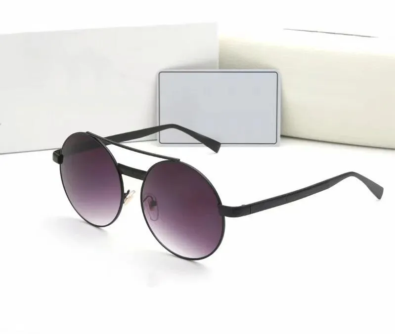 Klasyczny projektant w stylu metalowym 2210 Okulary przeciwsłoneczne dla mężczyzn i kobiet z dekoracyjnymi szkieletami neutralnymi 2020