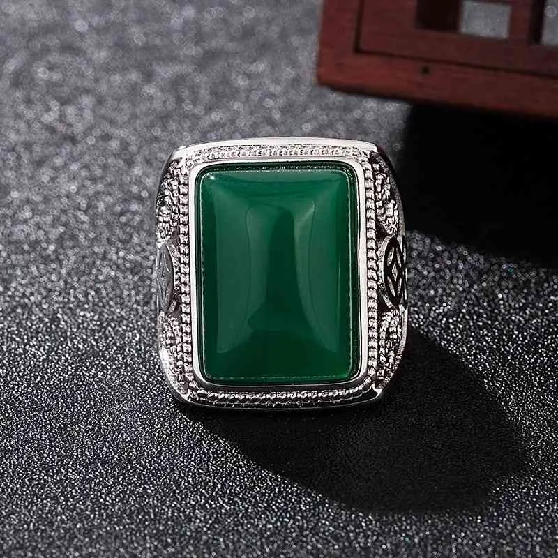 Etnische Smaragd Edelsteen Ring Natuurlijke Groene Jade Zilver 925 Ringen Voor Mannen Bruiloft Retro Vintage Fijne Sieraden Gifts281j