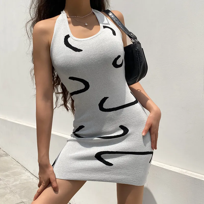 Printed Knitted Short Sexy Halter Dress Women Summer Casual Backless Tie Up Y2K Sleeveless Beach Bodycon Mini Dresses Party 210510