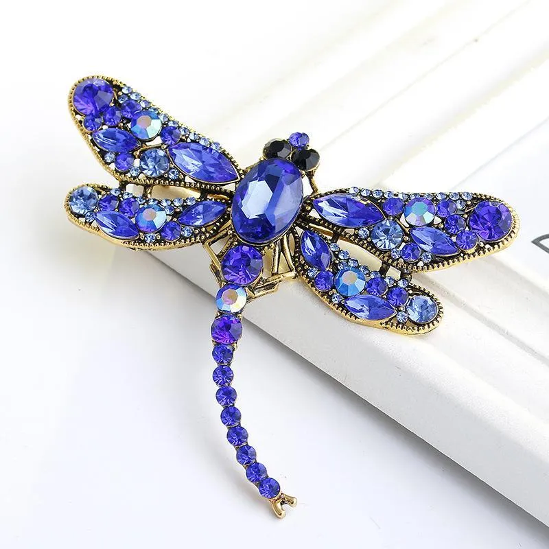 Pins, spille Adolph Jewelry Arrivas Accessori Temperamento lucido cristallo Dragonfly Spiro donne vestiti spille sciarpa