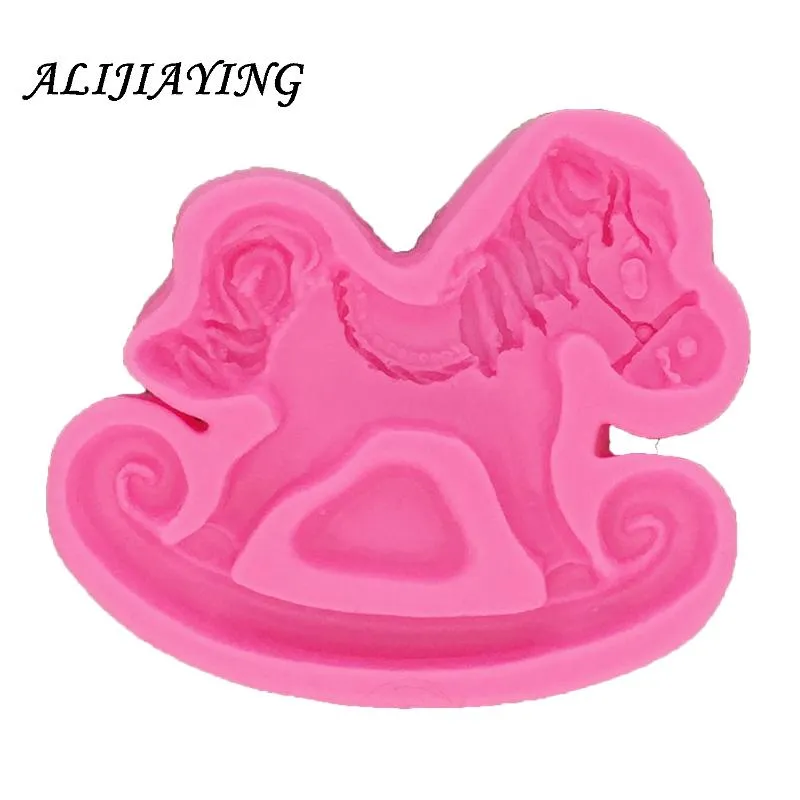 Cake Tools 3D Trojan hästform Silikon Fondantformar Baby Födelsedag Dekorera Gumpaste Chocolate Molds D0731280i