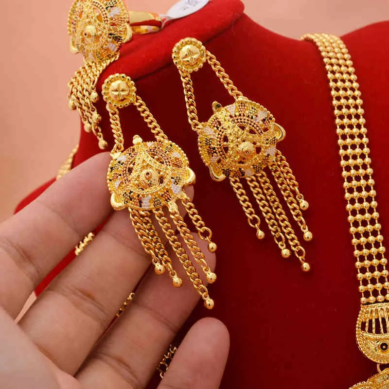 Luxury 24k Dubai Jewelry Set Gold Color African Wedding Presents Bridal Armband Halsbandörhängen Ring Smycken Set för kvinnor 21129267862