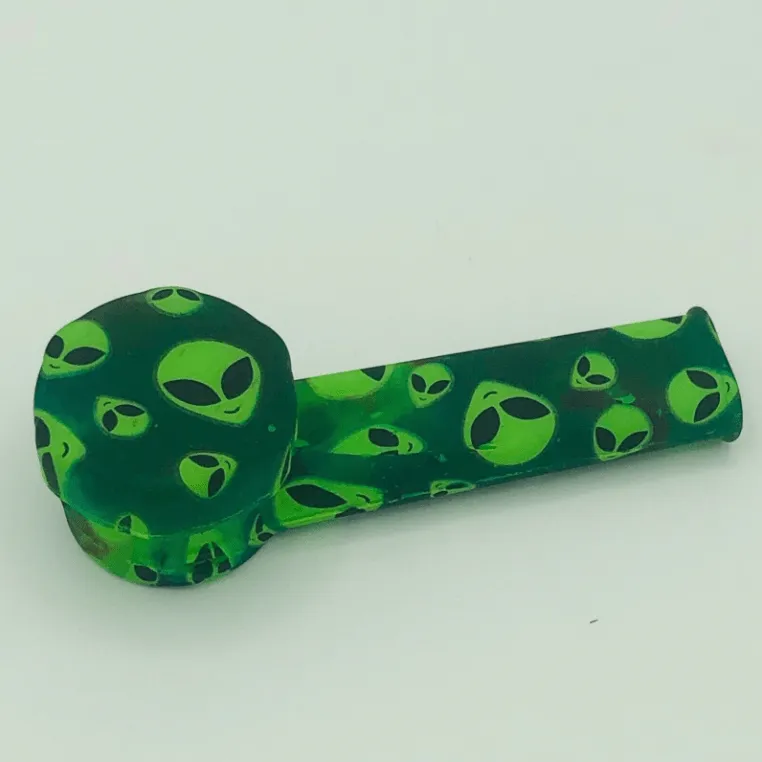 Grüne Alien -Kopf Silikon -Rauchrohr mit Metallschüsselkappe lid1543641
