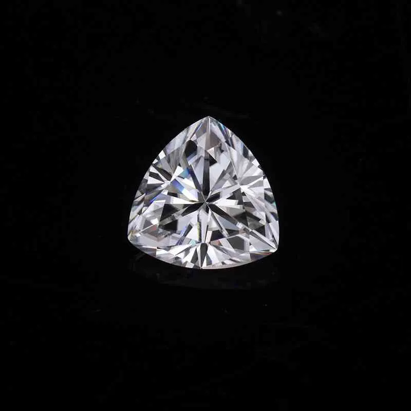 Taille entière 5x5 ~ 10x10mm blanc D couleur VVS1 GH IJ couleur moissanites trillion forme pierre en vrac avec certificat