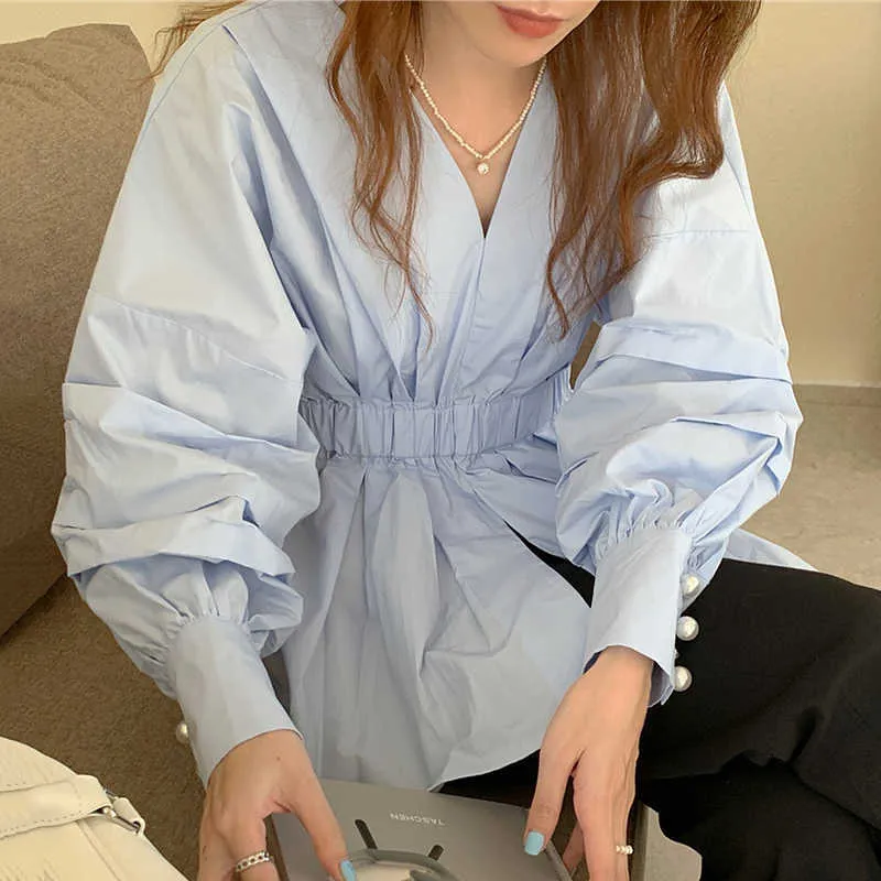 Korejpaa Women Shirt Summer Korean ChicGirls Gentle Milk Soft V-Neck Wrinkled Pearl Button Embellished Puff Sleeve Blouses 210526