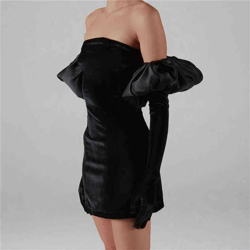 Women Elegant Puff Sleeve Gloves A-line Dress Sexy Strapless Off Shoulder Slim Club Dress Lady Velvet Black Fashion Party Dress Y1204