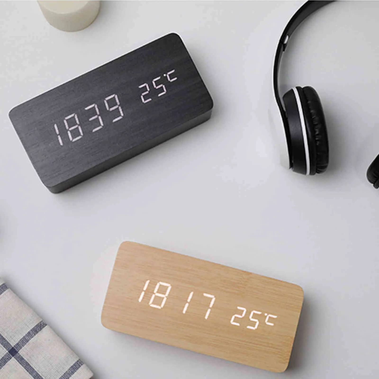 Reloj despertador LED, Control de sonido Multicolor, relojes cuadrados de madera para escritorio, termómetro Digital, pantalla de fecha USB/AAA de madera