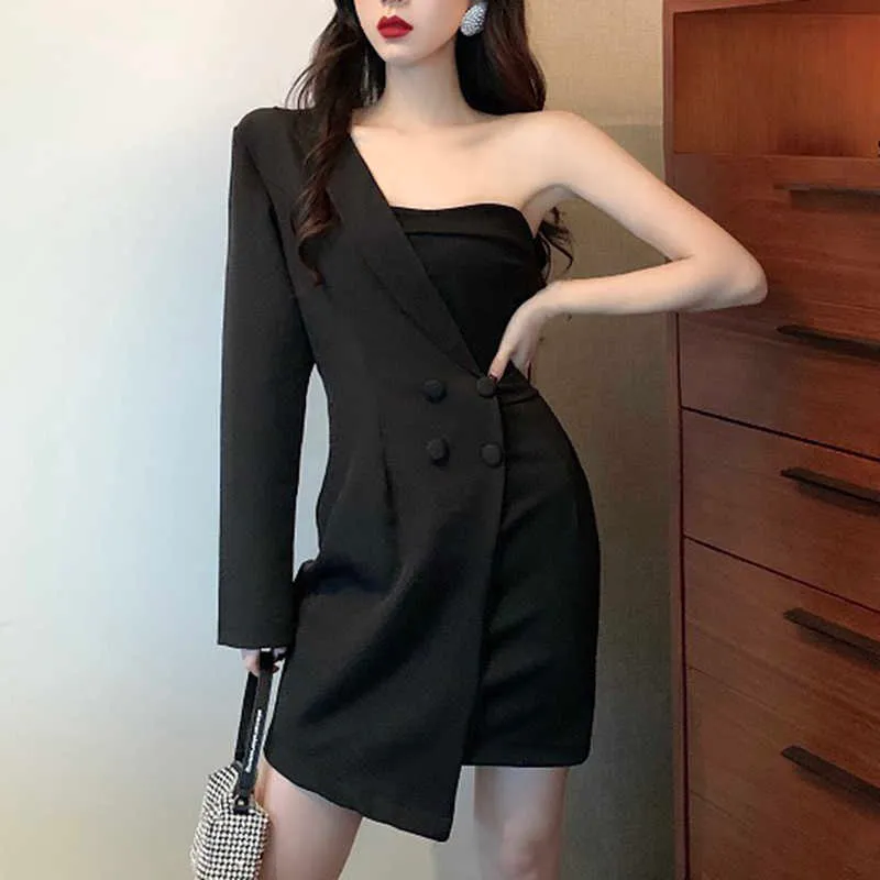 PERHAPS U Summer Women Elegant Black Sexy One-Shoulder Double Breasted Strapless Asymmetrical Sheath Mini Dress D3041 210529