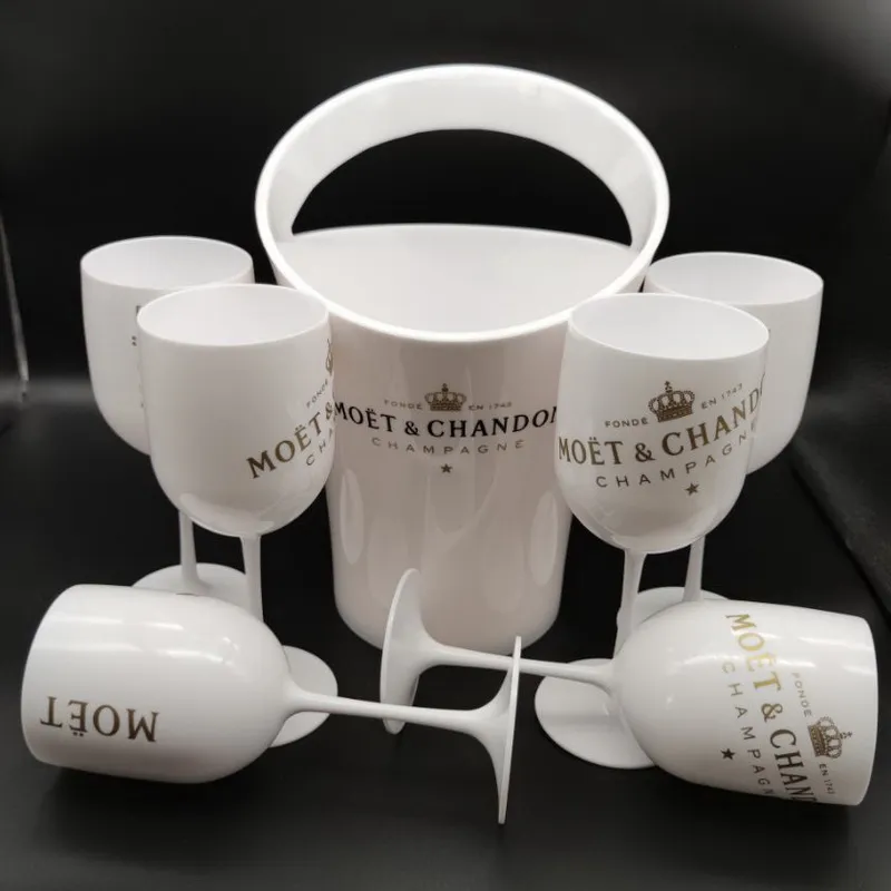 Wiadra i lodowiska z białym szklanką Moet Chandon szampan szampana plastik 232W
