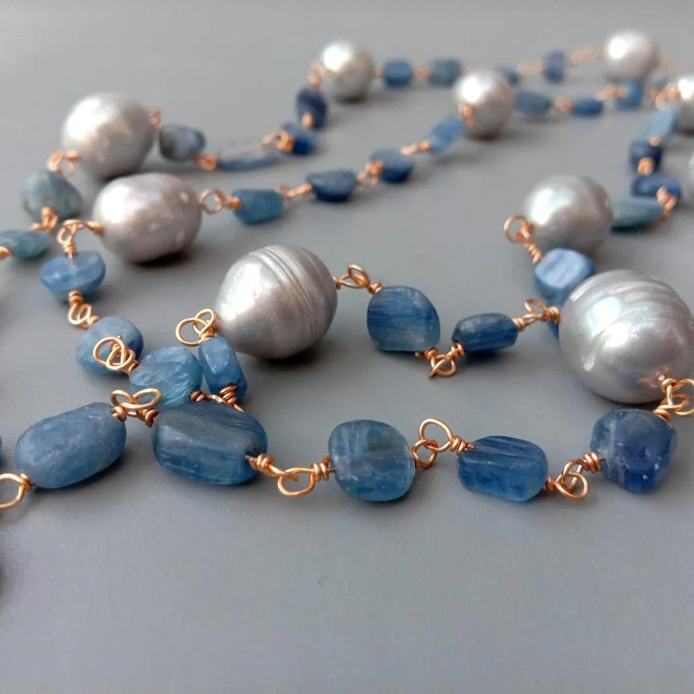 YYGEM – collier enroulé en Kyanite bleue naturelle, forme libre, riz gris, perle d'eau douce, pendentif en forme de goutte d'eau, perles brossées en or, 21 pouces