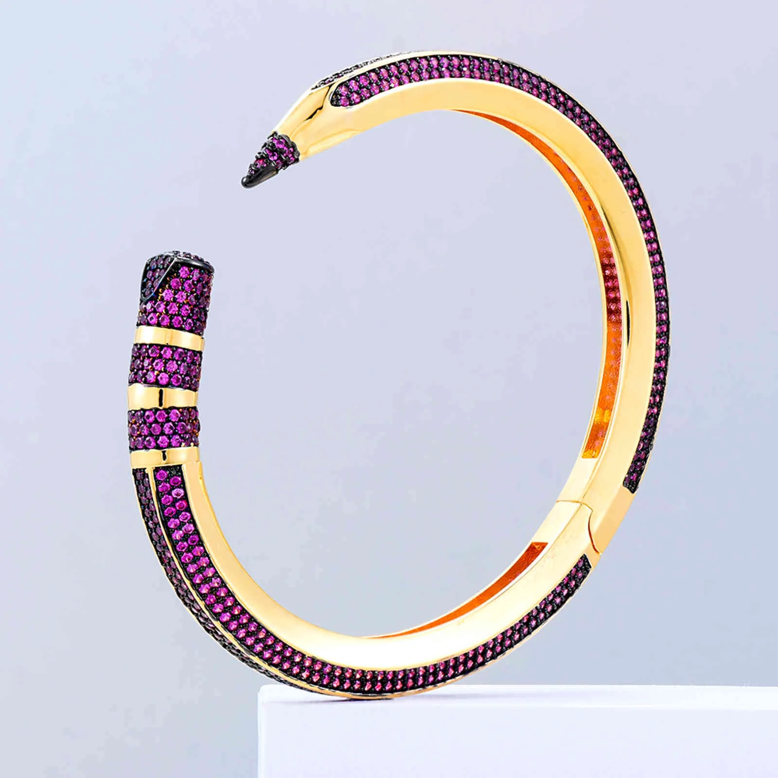 Godki Trendy Crayer Designs Bangle Bangle pour femmes Mariage Full Cumbic Zircon Crystal CZ Dubai Silver Color Party Bracelet 20205618431
