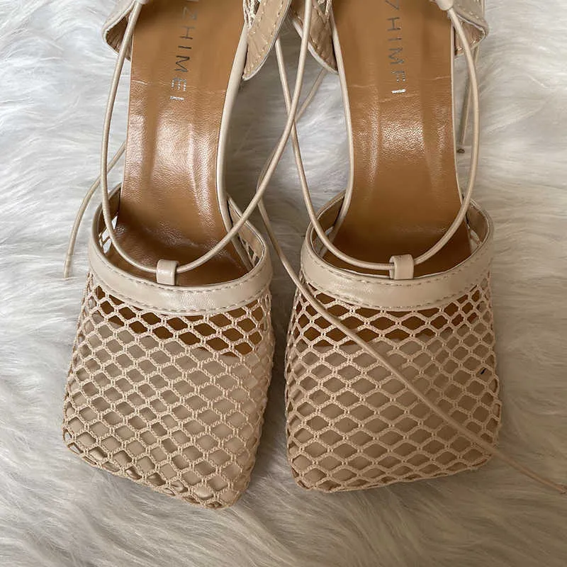 Hengscarying nya kvinnor ihåliga andningsbara luftnät sandaler kvadrat tå beige stilett high heels sandaler ankel spets upp party skor y0721