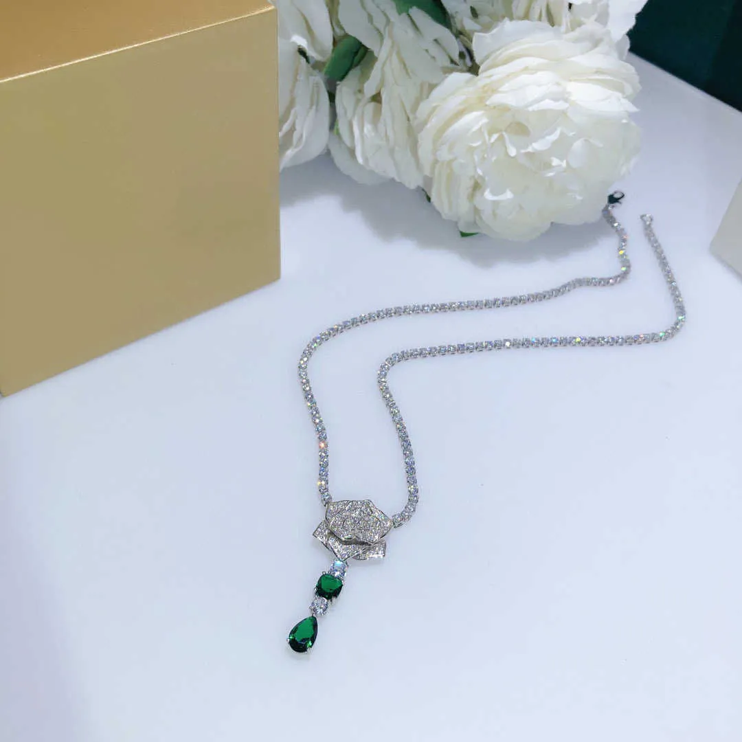 Hot Brand Pure 925 Sterling Silver Jewelry For Women Rose Pendant Necklace Green Gemstone Water Drop Design Fine Luxury Quality