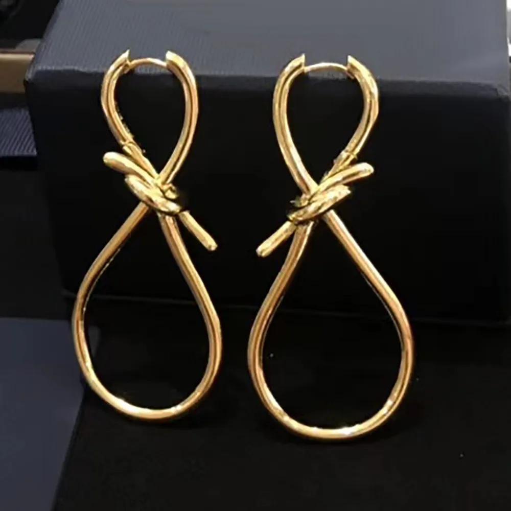 UMGODLY Luxury Brand Colore oro giallo Toi Et Moi Orecchini a cerchio con anelli scorrevoli Pave Zircon Women Fashion Party Jewelry