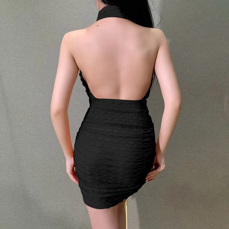 Lucyever Ein Neckholder-Kleid Sexy rückenfreies, figurbetontes Minikleid für Damen, Sommer, ärmellos, aushöhlen, Geburtstagsparty-Kleider 210521