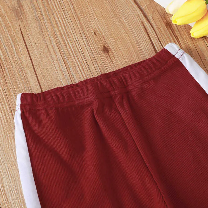 Inverno Bambini Imposta Casual Manica lunga O Collo Ruffles T-shirt Pantaloni rossi Carino 2 pezzi Ragazzi vestiti 0-24M 210629