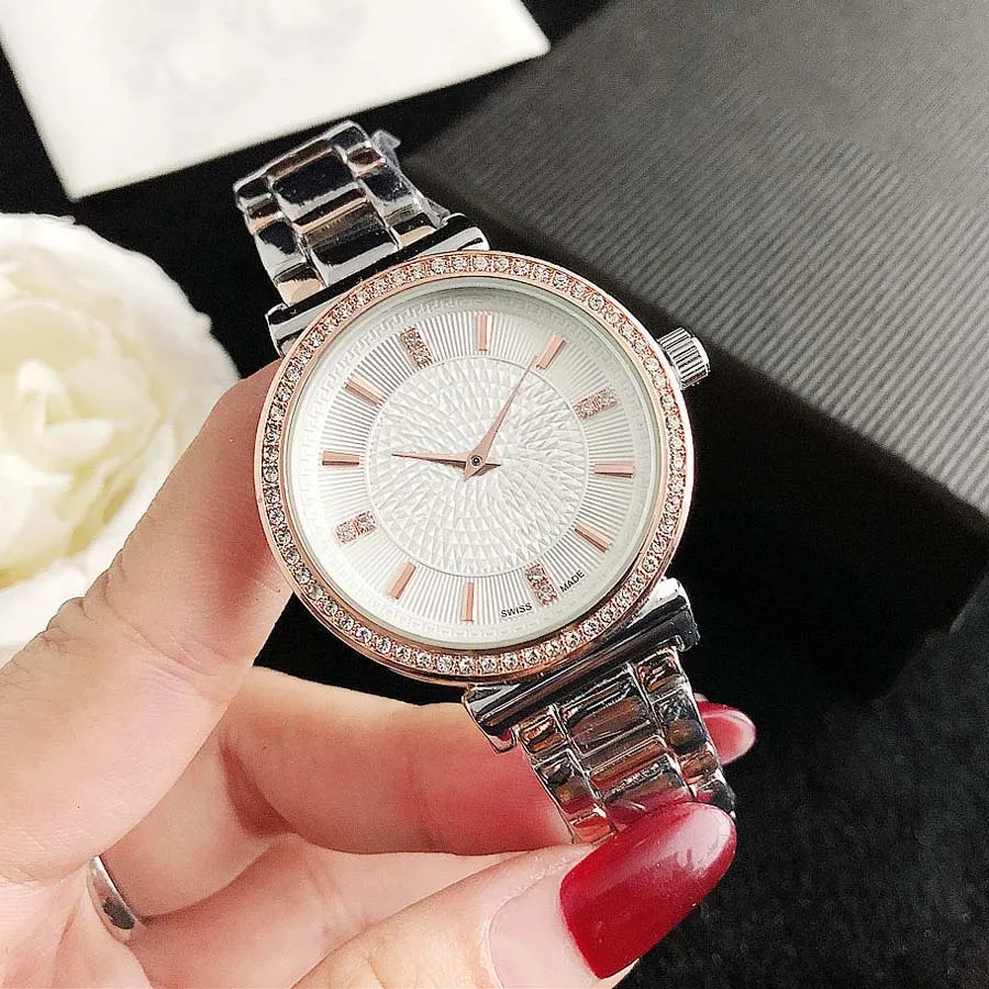 Montres de marque pour femmes et filles, Style tête de cristal, bracelet en acier et métal, montre-bracelet à Quartz, VE 502676