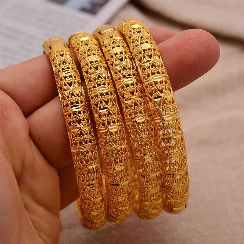 Ethiopian Style 24k Gold-Plated Bangles Set of 4 - Dubai-Inspired Wedding & Birthday Bracelets for Women and Men