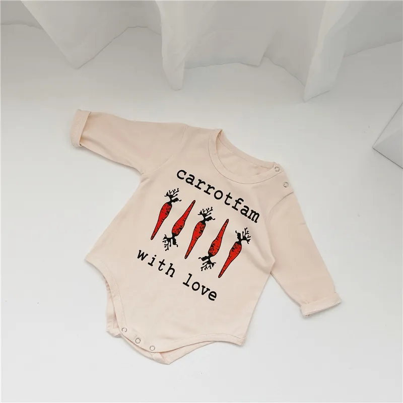Весна детские мальчики девушки милые морковные печатающие одежды для печати младенческие дети хлопка endesie и брюки шляпа 3шт 210508