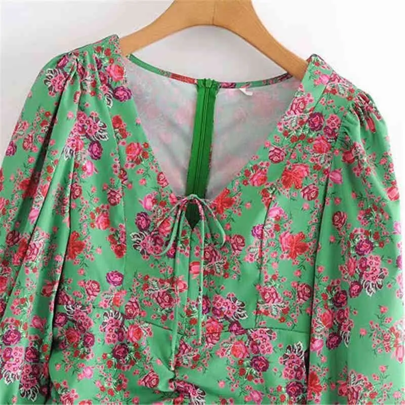 Vintage Woman Green Slim Flower V Neck Mini Sukienka Wiosna Moda Damska Plised Es Kobieta Chic Drukuj Krótki 210515