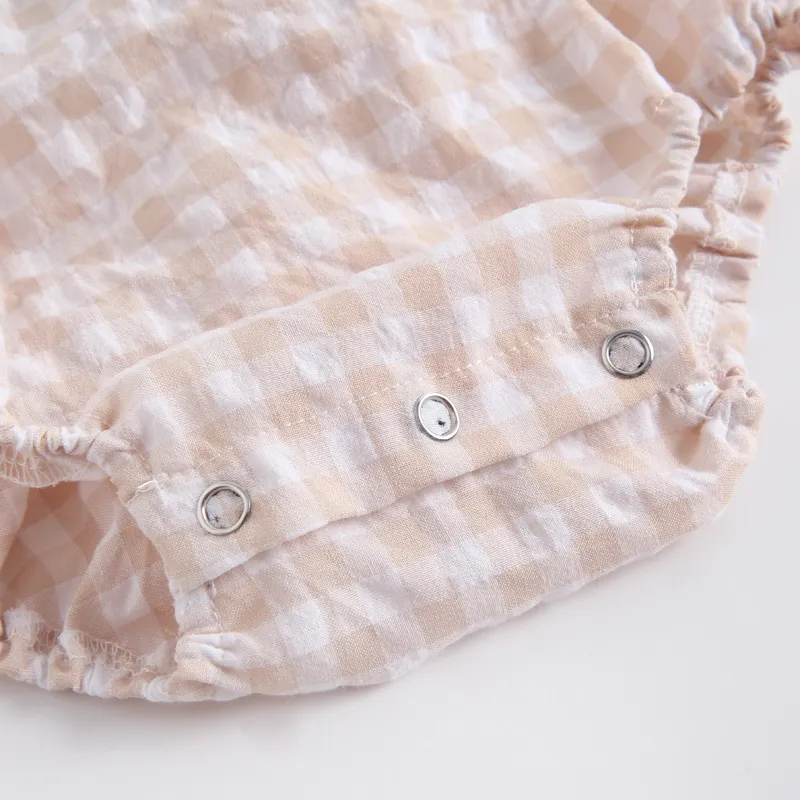 Baby Girls Bodysuit And Babies Lattice Suspender Ha Yi Bao Bottom Shirt 0-1 Years Old Cotton Summer Clothes Climbing Suit 210515