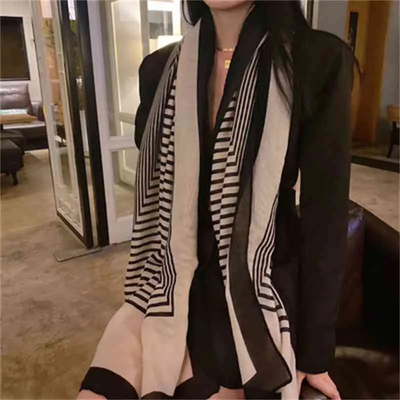 Suède marque TOTEM rayure conception Simple 100% coton Long châle en soie de luxe femmes écharpes étole pour Neck331S