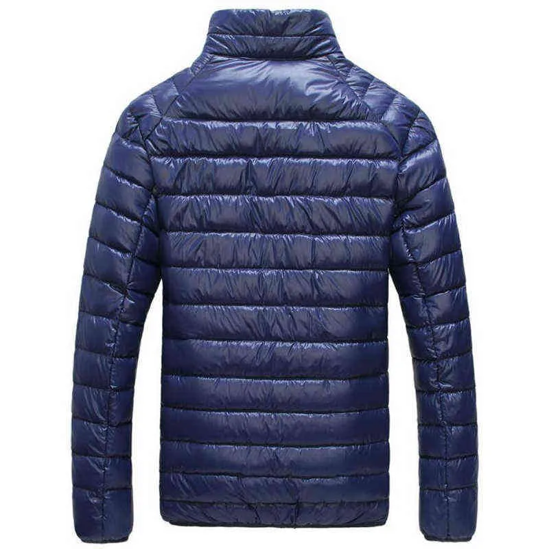 Piumino autunno inverno Uomo Casual Colletto alla coreana Cappotto Parka ultraleggero Capispalla portatile Piumino bianco antivento 6XL 211110