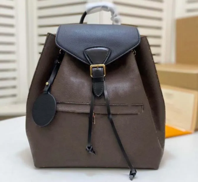 2021 nieuwste stijl dames rugzak reizen dames rugzakken ontwerper outdoor pack merk handtassen merk handtassen oxiderende portemonnee242B oxideren